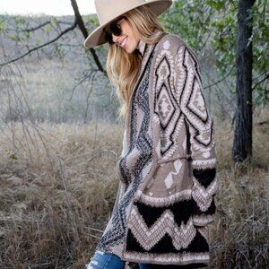 New Native Tribal Boho Western Ski Montana Cardigan Sweater Coat Boho